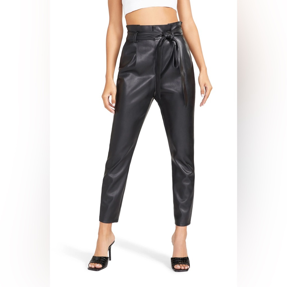 BB Dakota by Steve Madden Skin in the Game Faux Leather Pants
 
BLACK, Size 6